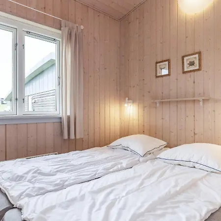 8 Person Holiday Home In Faaborg-By Traum