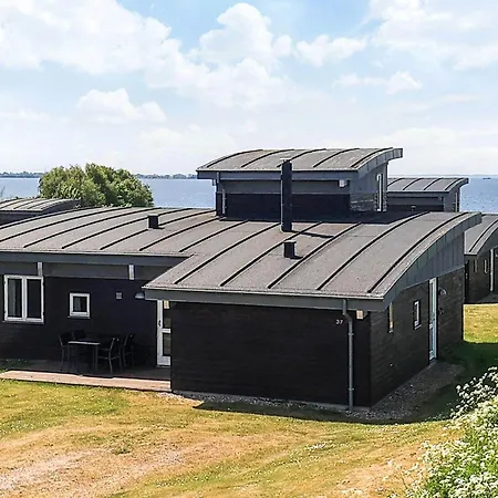 Holiday home 8 Person Holiday Home In Faaborg